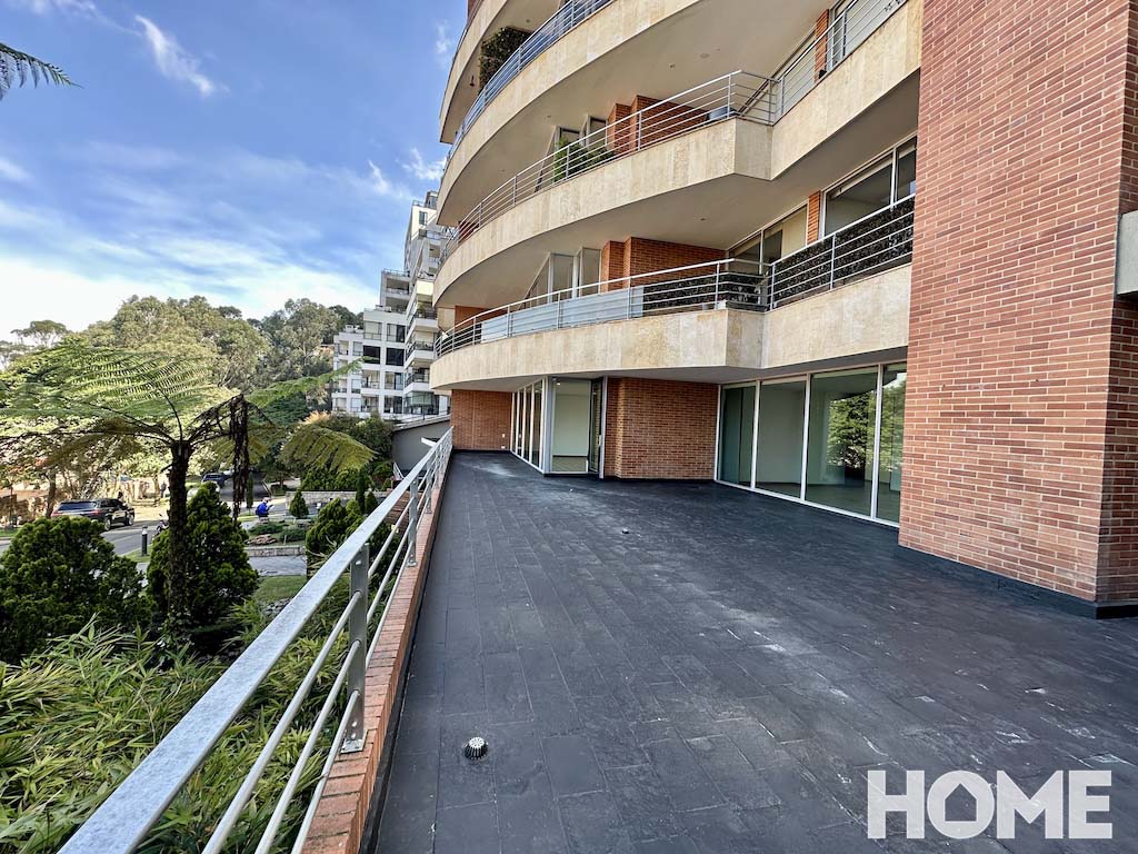 ESPECTACULAR Y AMPLIO APTO DE 3HABS Y 3 TERRAZAS – VENTA/RENTA – Cr6 Cll131 – BOSQUE MEDINA