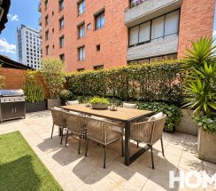3.1Sunny Urban Terrace Dining Oasis
