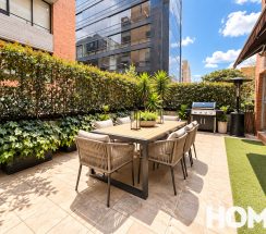 3Sunlit Urban Terrace Retreat