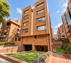 99Sunlit Brick Courtyard Architecture