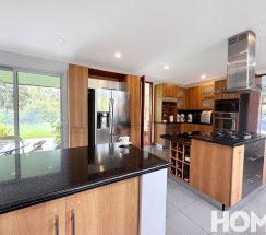 MAV7IMG_1990