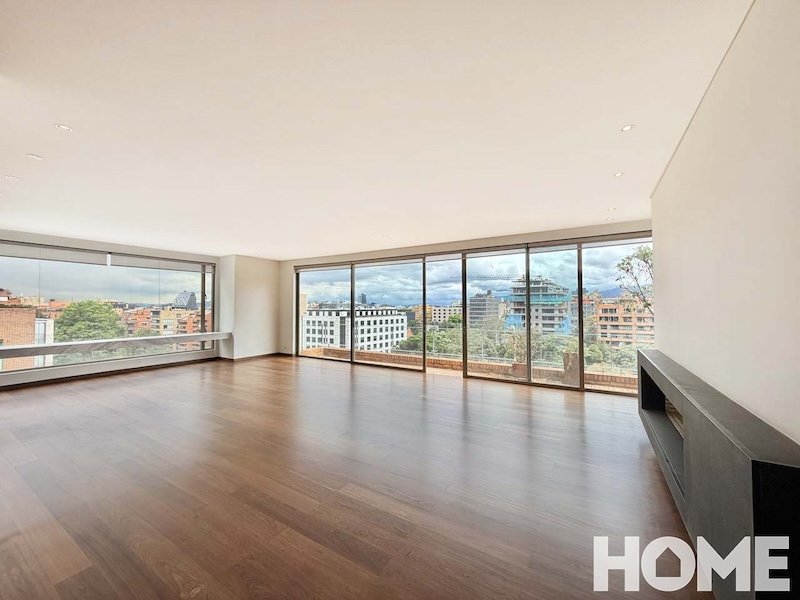 EXTRAORDINARIO APTO DE 3 ó 4 HABS, ESTUDIO, FAMILY ROOM, TERRAZA, BALCÓNES Y CBS – RENTA – Cll87 Cra10 – LA CABRERA