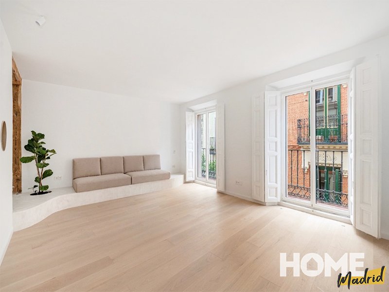 INCREÍBLE APTO REMODELADO DE 3HABS EN EL CENTRO DE MADRID -VENTA – CORTES/MADRID