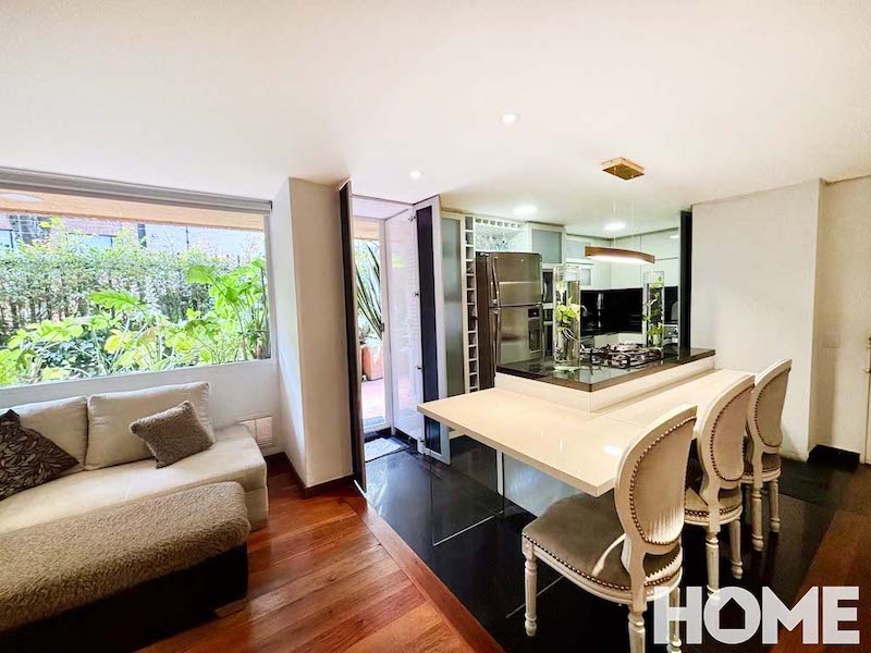 AMPLIO E ILUMINADO APTO REMODELADO DE 1HAB CON TV ROOM Y AMPLIA TERRAZA – VENTA – Cr7B Cll127A – BELLA SUIZA