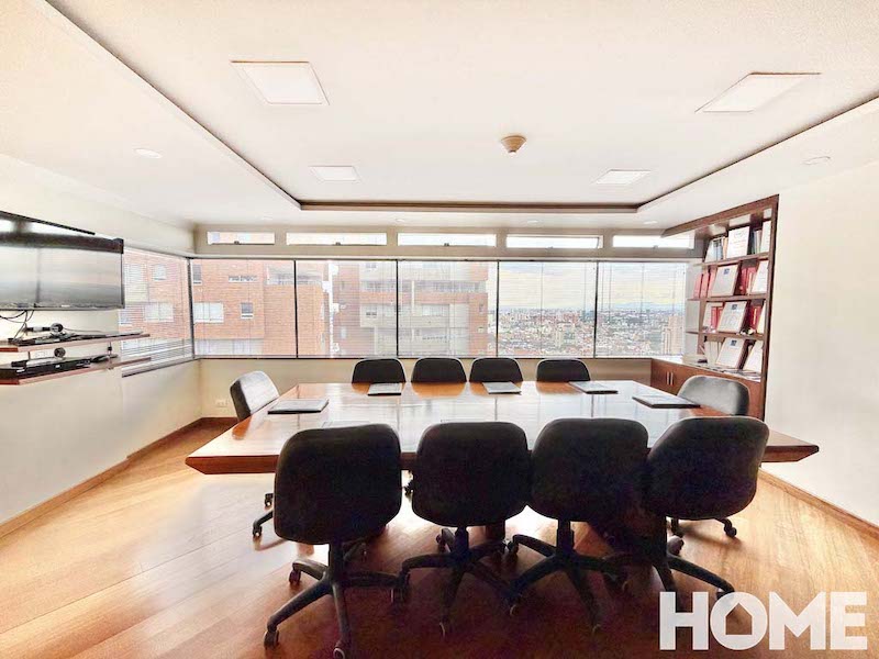 ESPECTACULAR OFICINA EN PISO COMPLETO Y VISTA 360° A LA CIUDAD – VENTA/RENTA – Cr 7 Cll 32 – CENTRO INTERNACIONAL